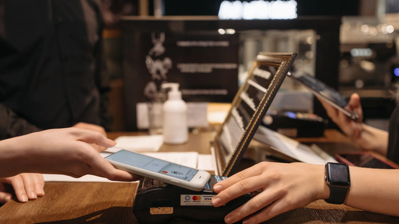 7 Fitur WhatsApp Business untuk Jualan